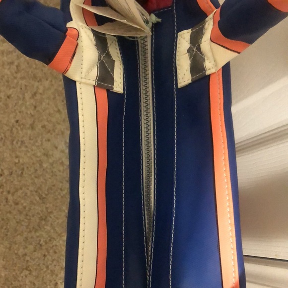 Tous Tote & Wallet brand new with dust bag never been used. - Picture 4 of 11